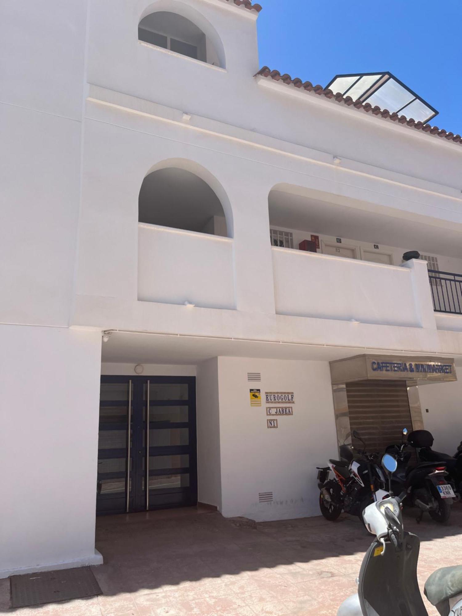 Benalhome - Tu Hogar Con Terraza Y Ducha Exterior Benalmadena Luaran gambar