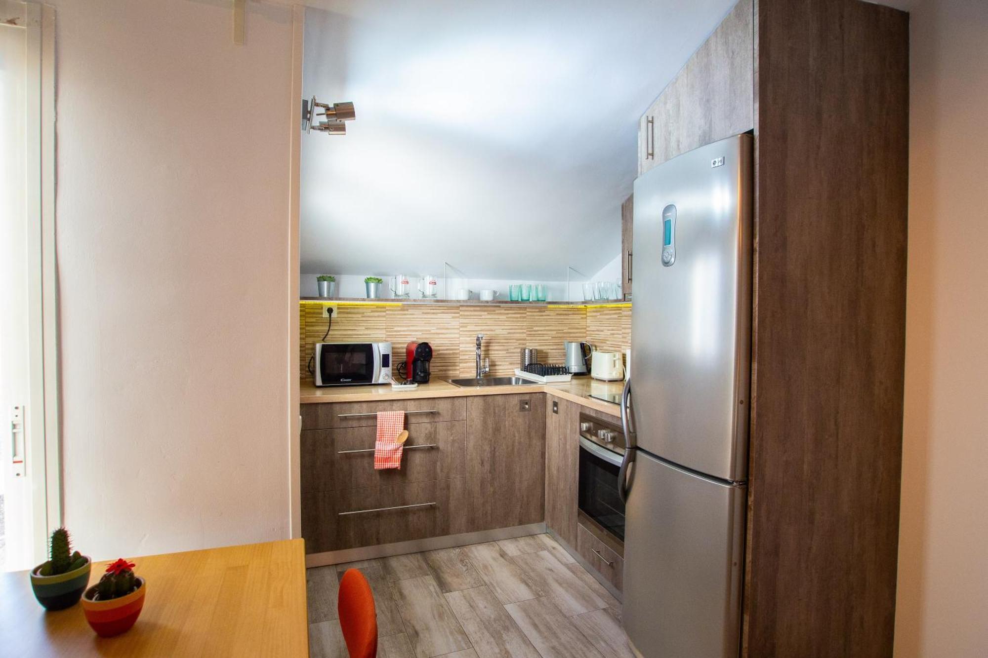 Benalhome - Tu Hogar Con Terraza Y Ducha Exterior Benalmadena Luaran gambar