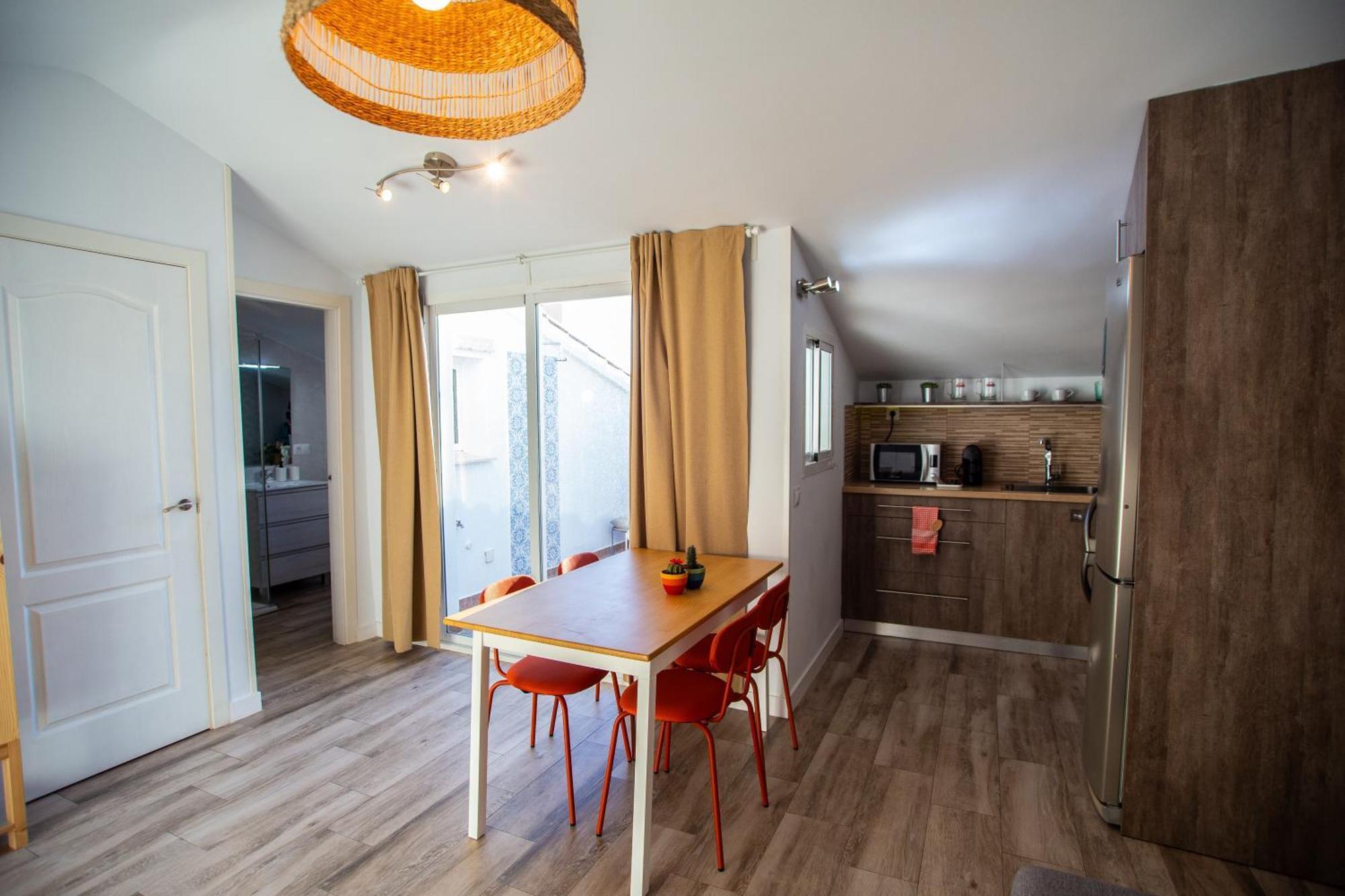 Benalhome - Tu Hogar Con Terraza Y Ducha Exterior Benalmadena Luaran gambar