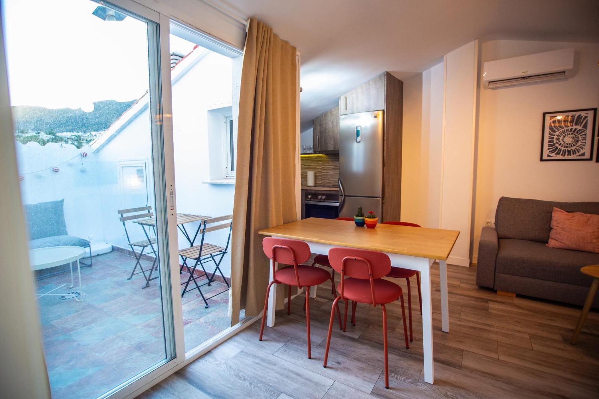 Benalhome - Tu Hogar Con Terraza Y Ducha Exterior Benalmadena Luaran gambar